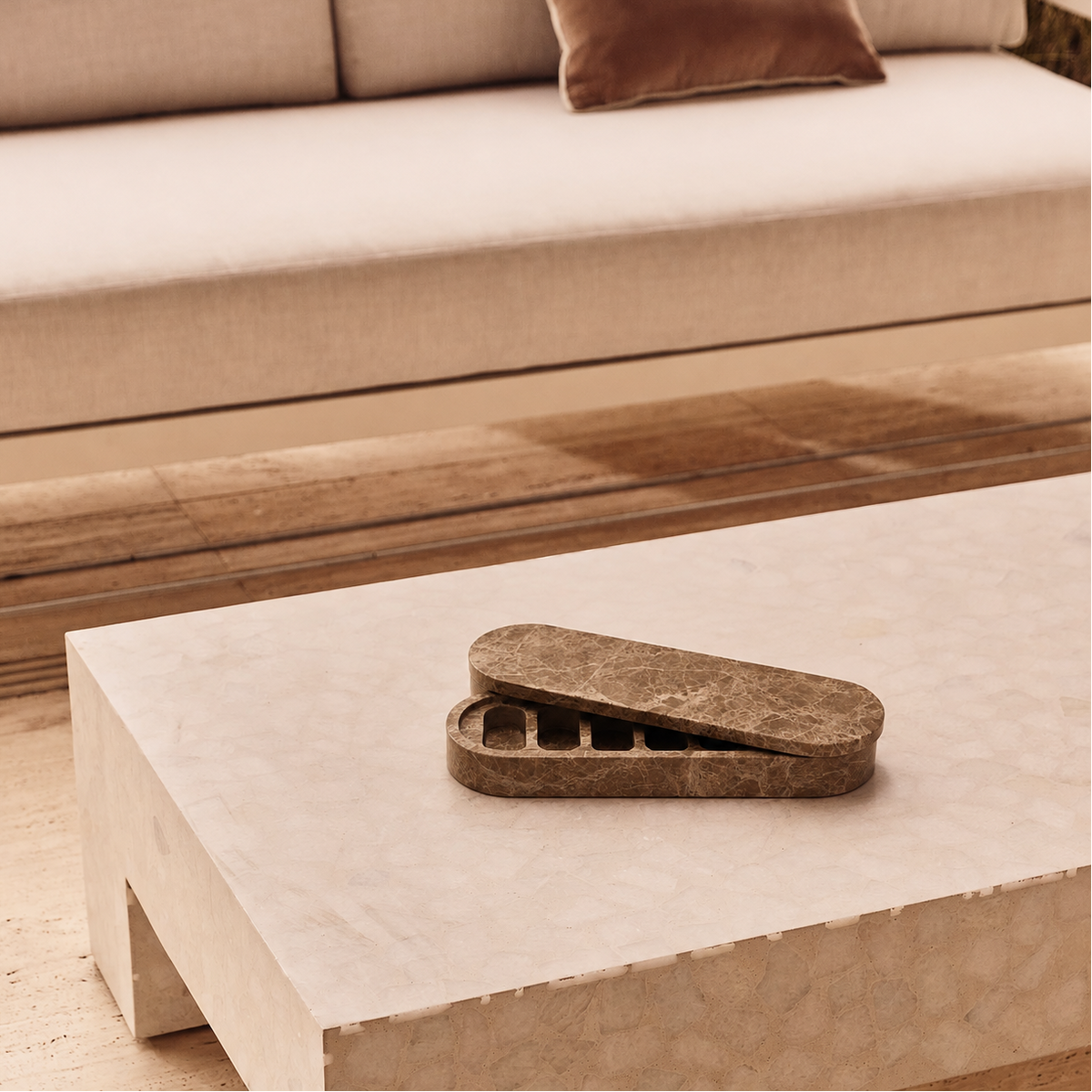 Le Nécessaire – Marble Pill Case
